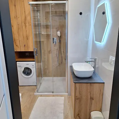 Centrum Parking-storczyk 28m アパート クリニツァ・ズドルイ